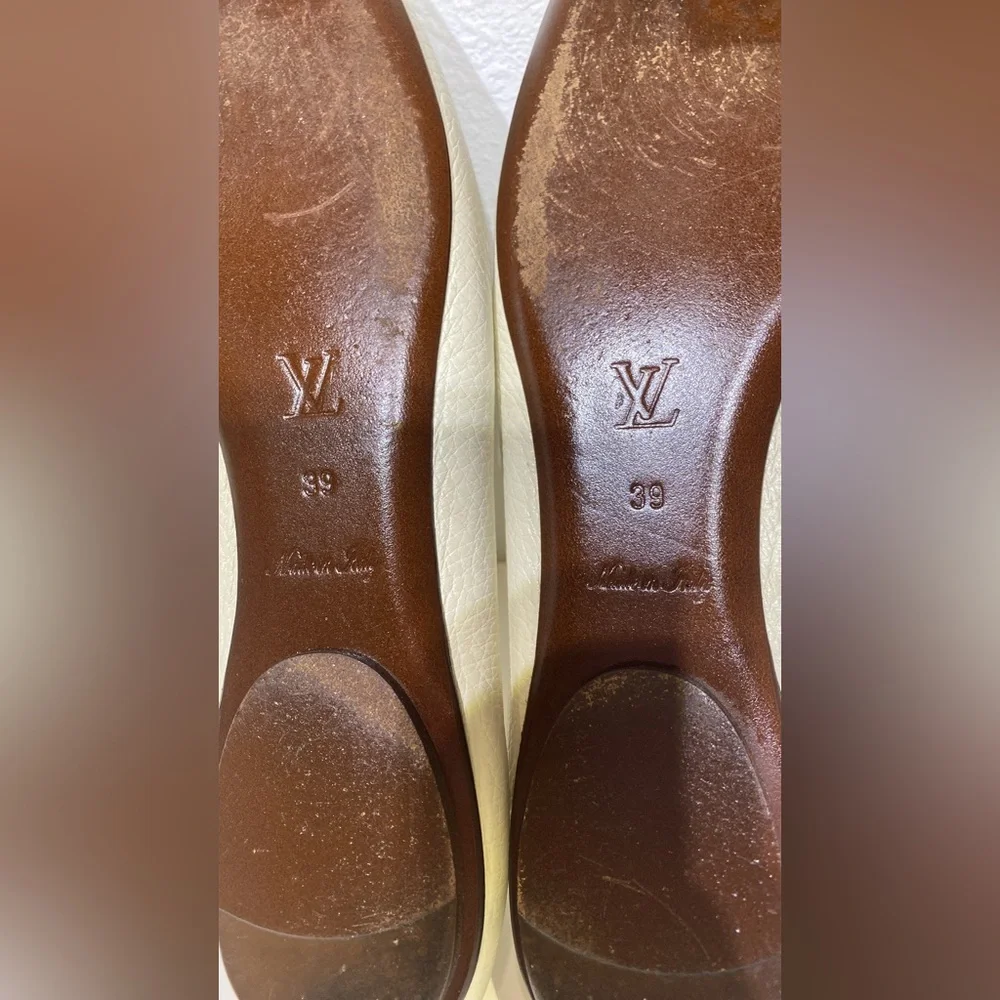 Louis Vuitton Leather Ballet Flats | Size 39 - Picture 3 of 16